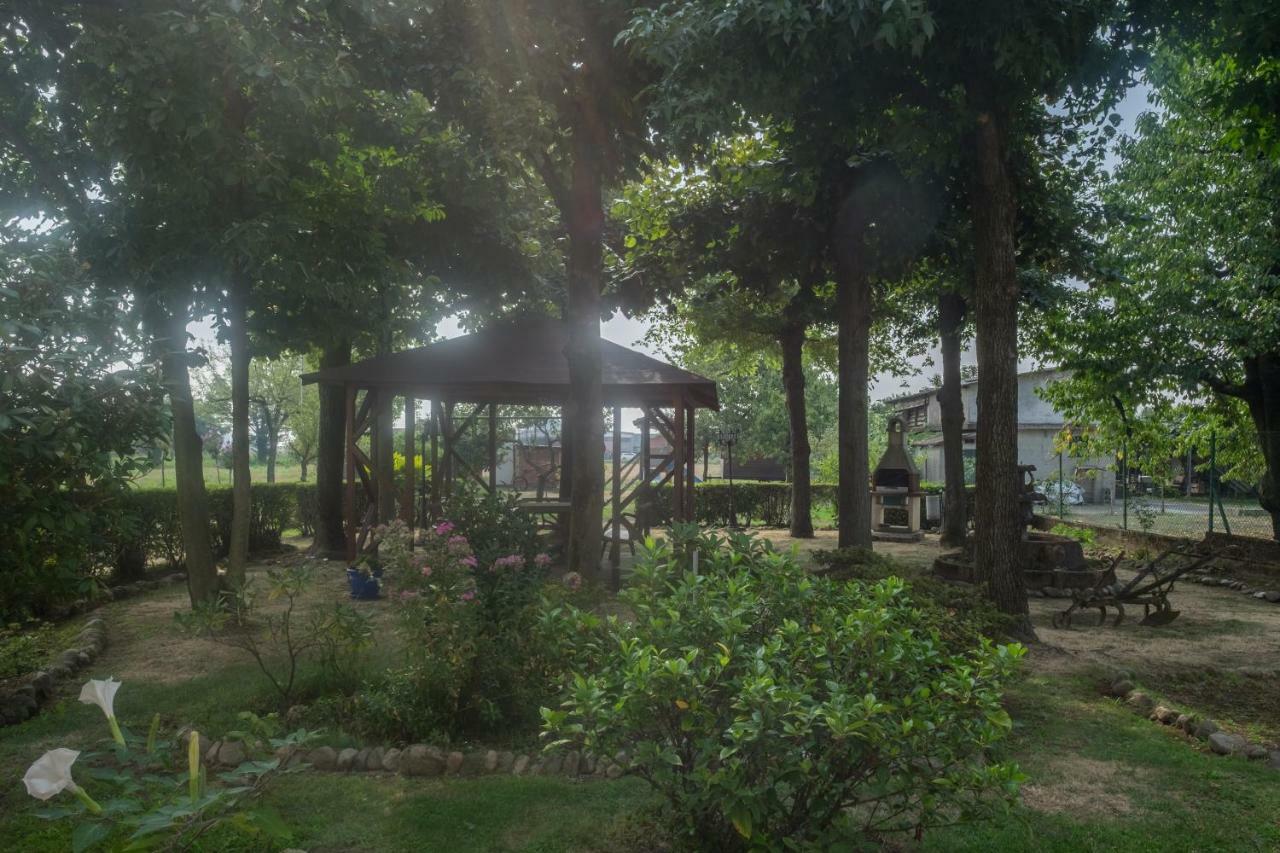 B&B Le Camelie Bareggio Ngoại thất bức ảnh